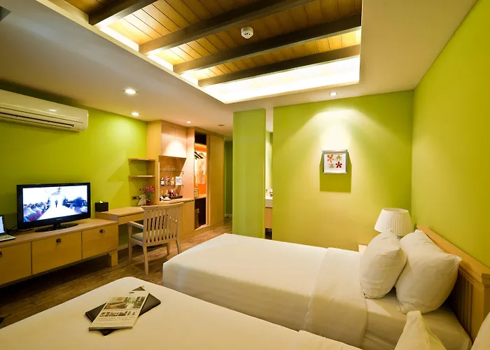Amber Boutique Silom Hotel 3*