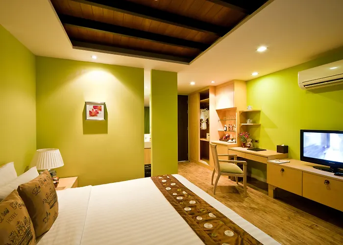 Hotel Amber Boutique Silom 3*