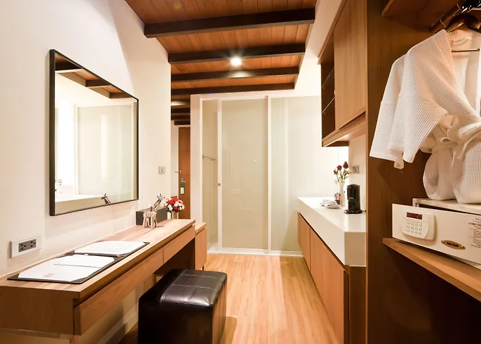 Amber Boutique Silom Hotel