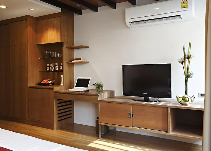 Amber Boutique Silom Hotel 3*